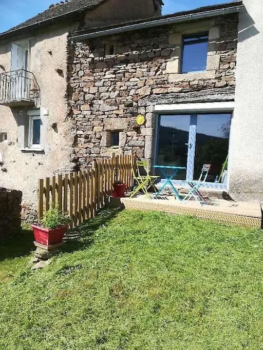 Havre De Paix Villa Servieres  France